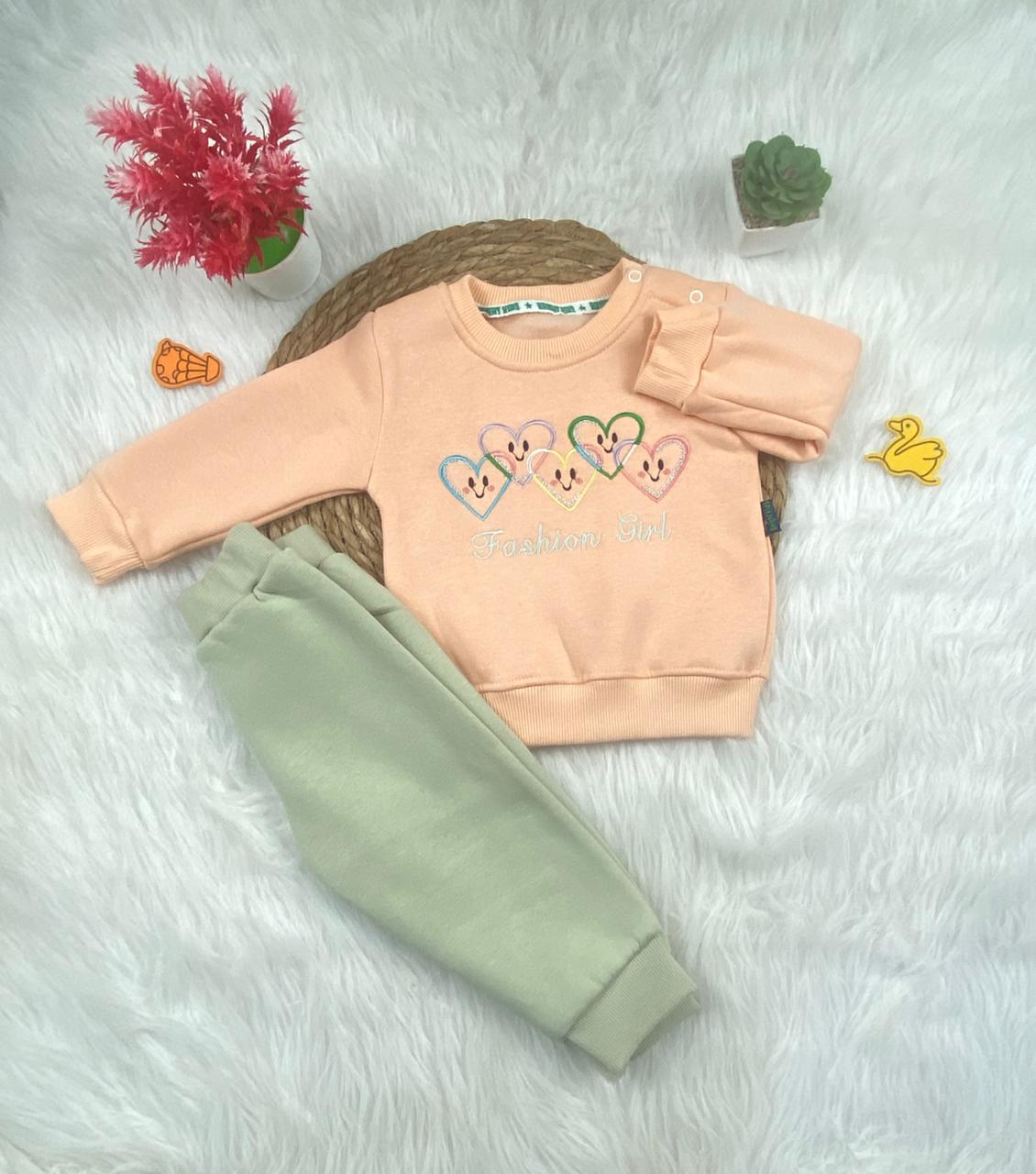 طقم شتوي ميلتون بناتي مكون من قطعتين  مبطن من الداخل fashion girl 🩷🤍