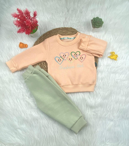 طقم شتوي ميلتون بناتي مكون من قطعتين  مبطن من الداخل fashion girl 🩷🤍