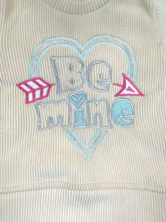 بيجامه قطيفه مسحب بناتي مكونه من قطعتين مبطن من الداخل be mine 🤍🩷