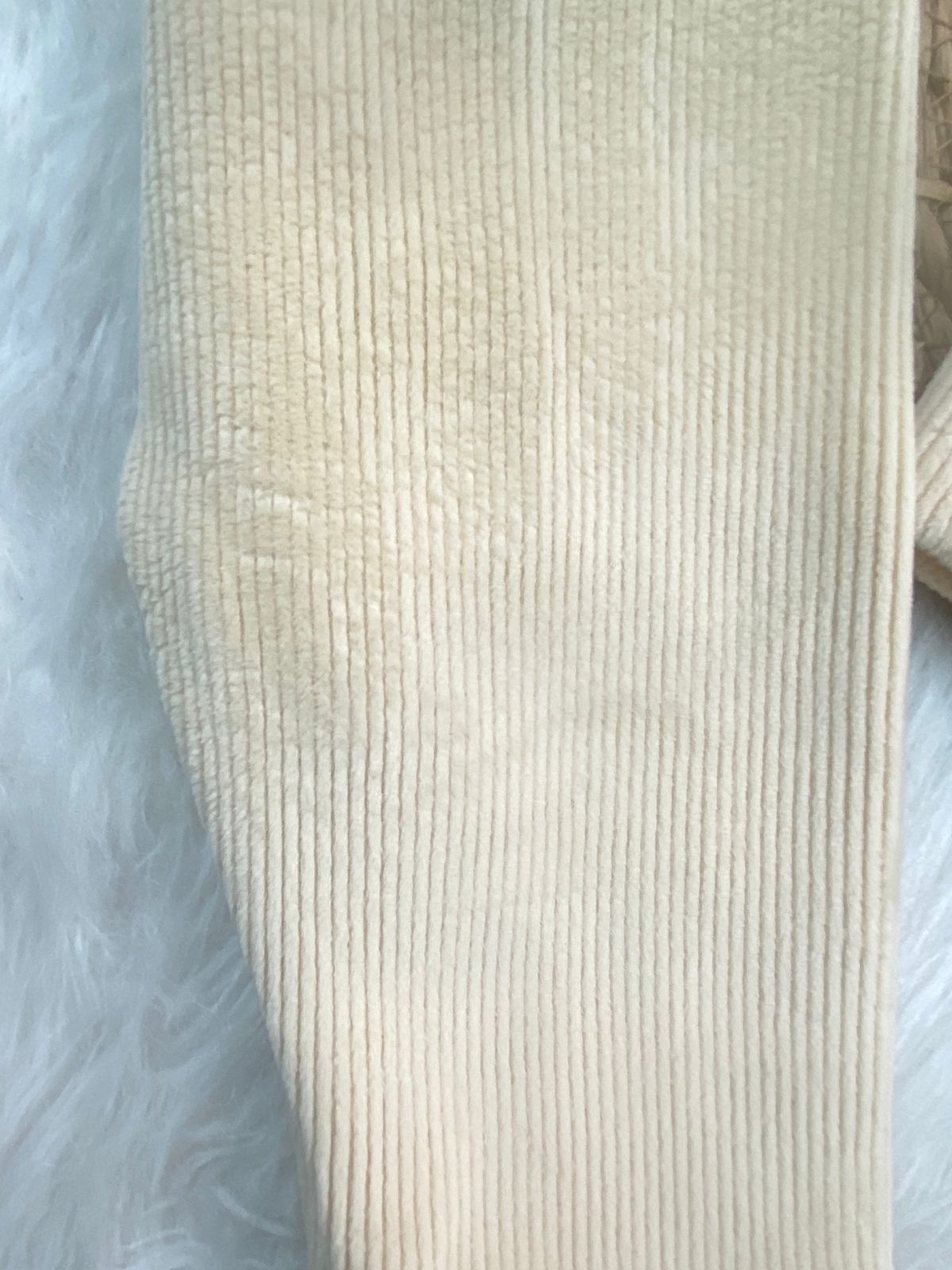 بيجامه قطيفه مسحب بناتي مكونه من قطعتين مبطن من الداخل be mine 🤍🩷