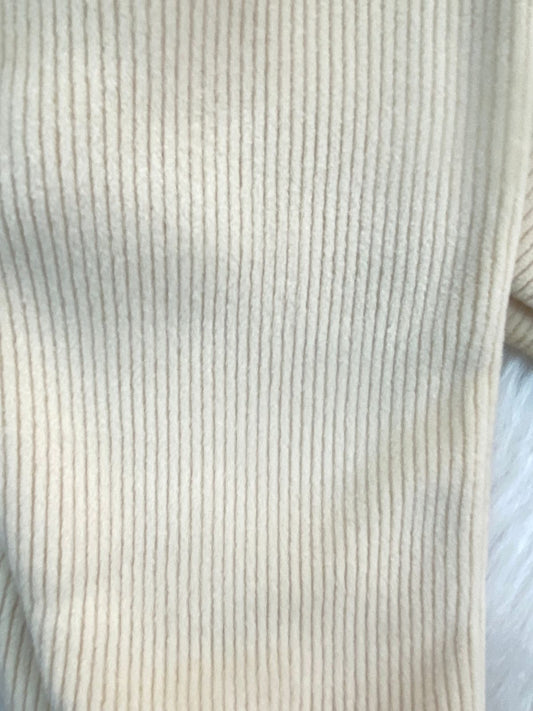 بيجامه قطيفه مسحب بناتي مكونه من قطعتين مبطن من الداخل  رسمة ورود🤍🩷