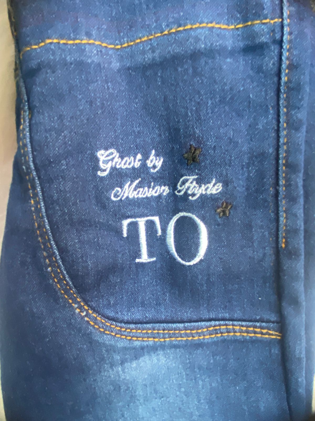 طقم خروج اولادي مكون من 3 قطع بجاكت جوخ خامه تقيله MR TO🩵🤍