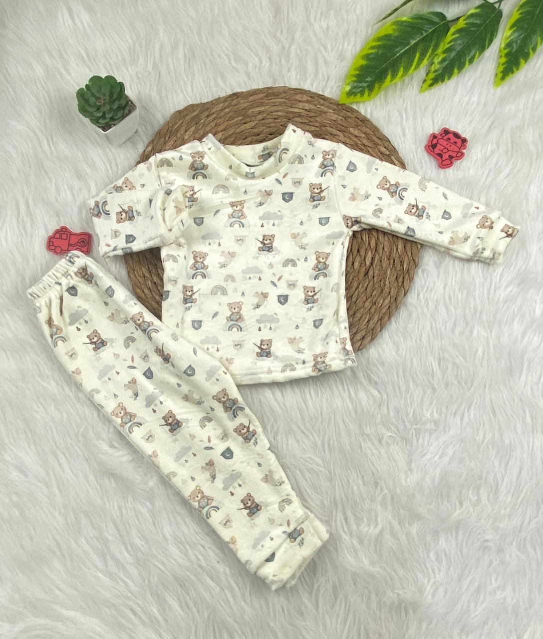 طقم تدفئه اولادي وبناتي خامه قطيفه ناعمه 🤍🤍