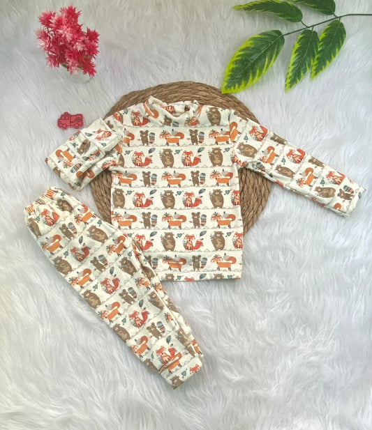 طقم تدفئه بناتي واولادي خامه قطيفه ناعمه مبطن من الداخل  😍❤️