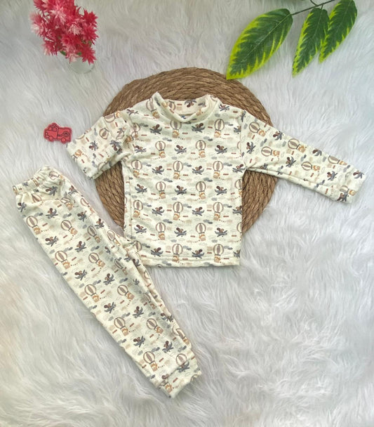 طقم تدفئه بناتي واولادي خامه قطيفه ناعمه مبطن من الداخل  😍❤️