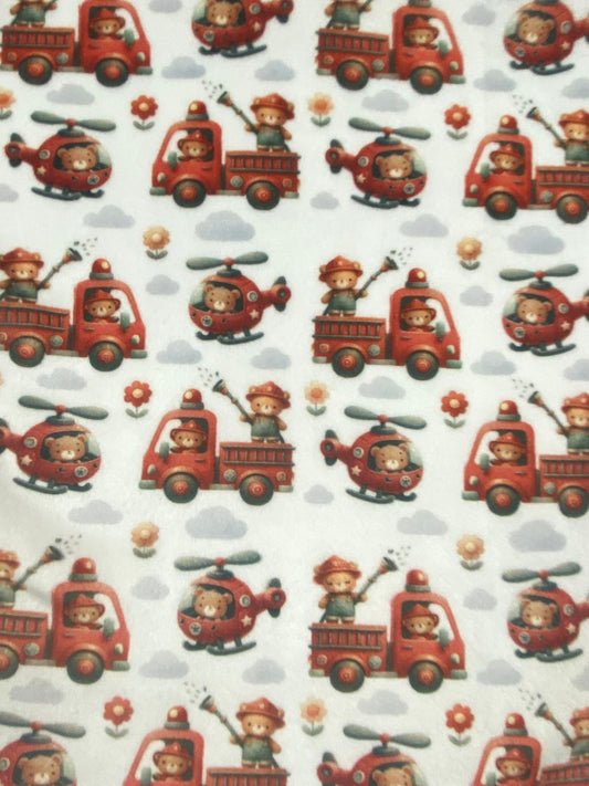 طقم تدفئه بناتي واولادي خامه قطيفه ناعمه مبطن من الداخل  😍💞❤️