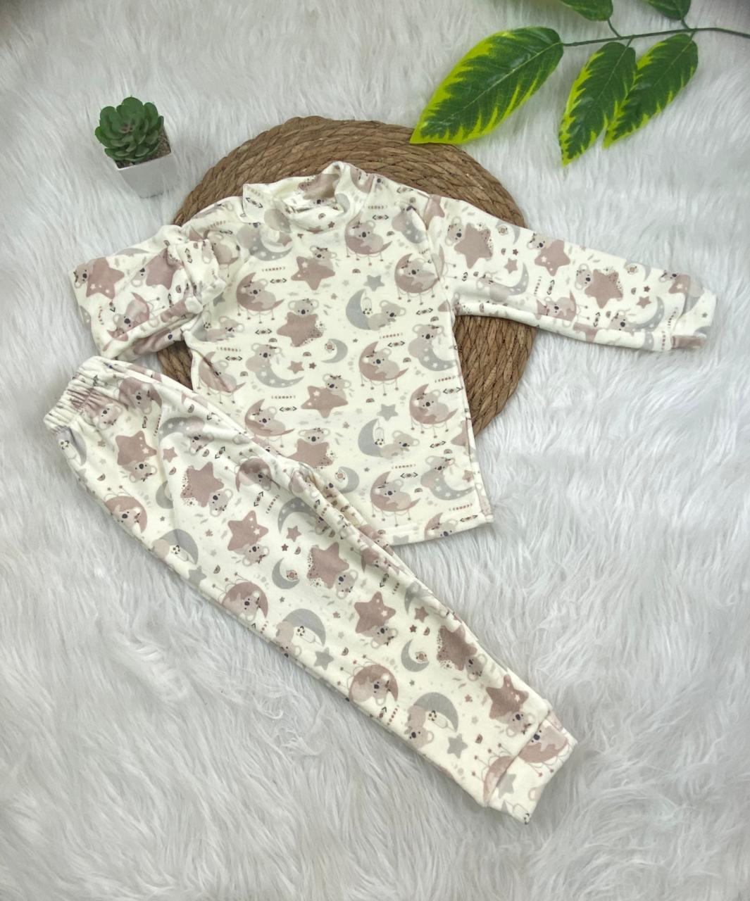 طقم تدفئه بناتي واولادي خامه قطيفه ناعمه مبطن من الداخل  😍💞❤️