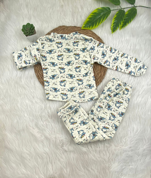 طقم تدفئه بناتي واولادي خامه قطيفه ناعمه مبطن من الداخل  😍💞😍