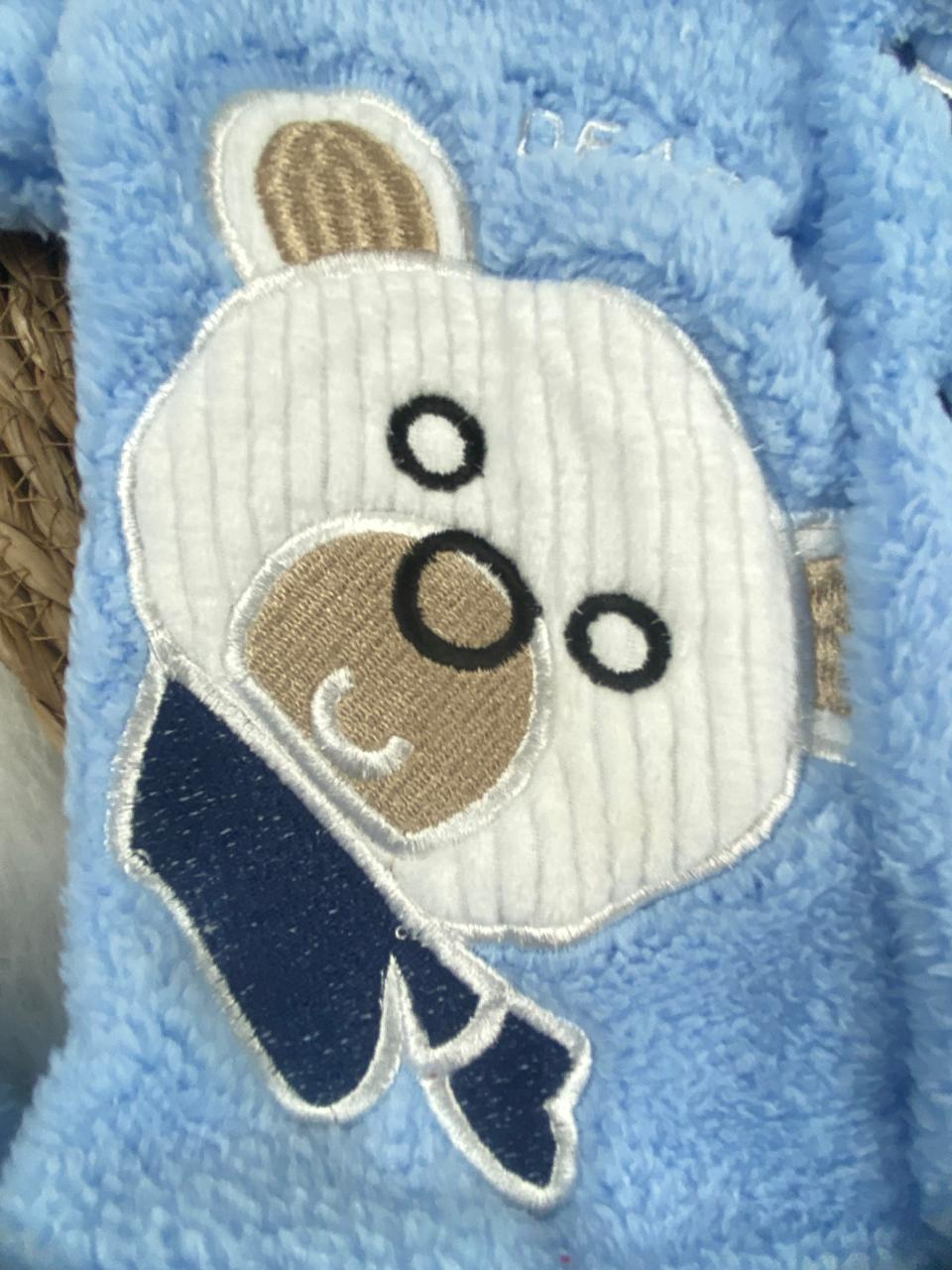 بيجامه فرو اولادي وبناتي مبطنه من الداخل خامه مريحه رسمة الكسلان 😍😍