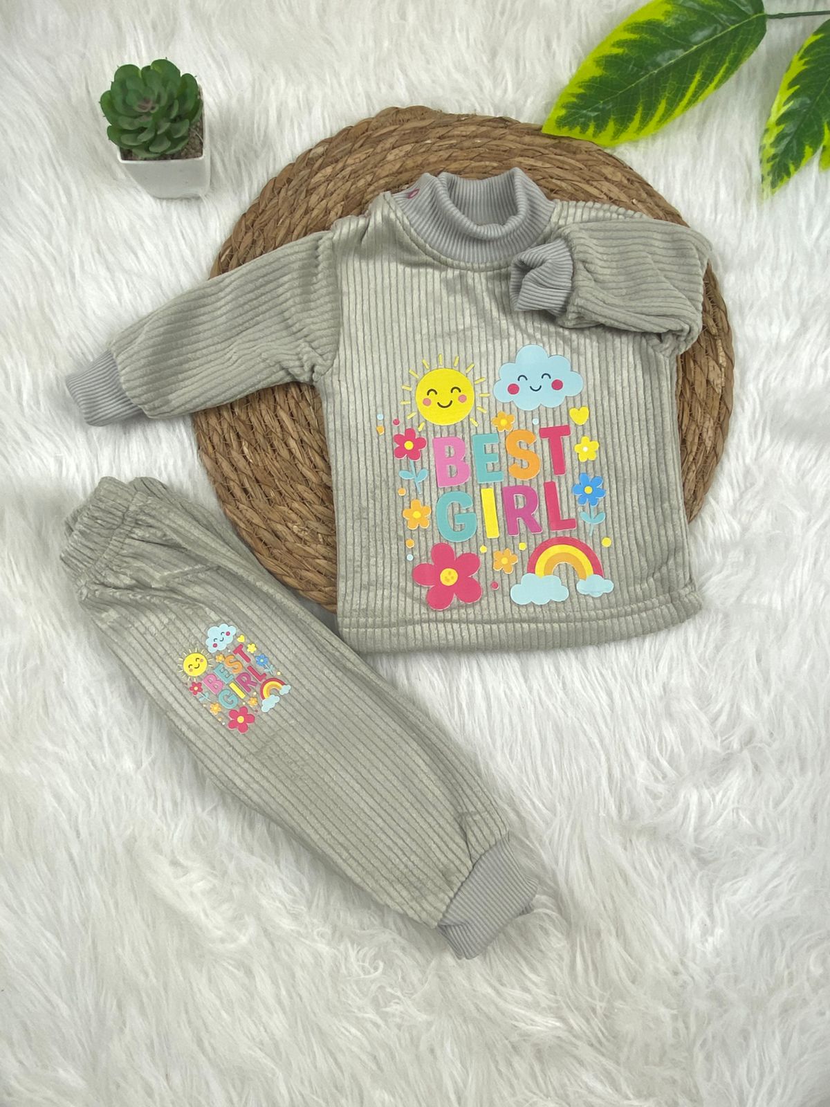 بيجامه قطيفه مسحب اولادي وبناتي مبطنه من الداخل best girl ❤️❤️