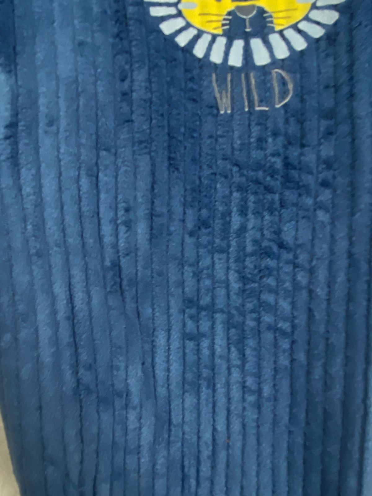 بيجامه قطيفه مسحب اولادي وبناتي مبطنه من الداخل born ❤️❤️