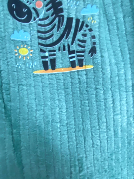 بيجامه قطيفه مسحب اولادي وبناتي مبطنه من الداخل رسمة الحصان ❤️❤️