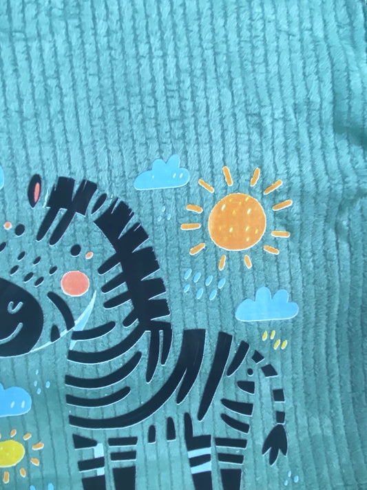 بيجامه قطيفه مسحب اولادي وبناتي مبطنه من الداخل رسمة الحصان ❤️❤️