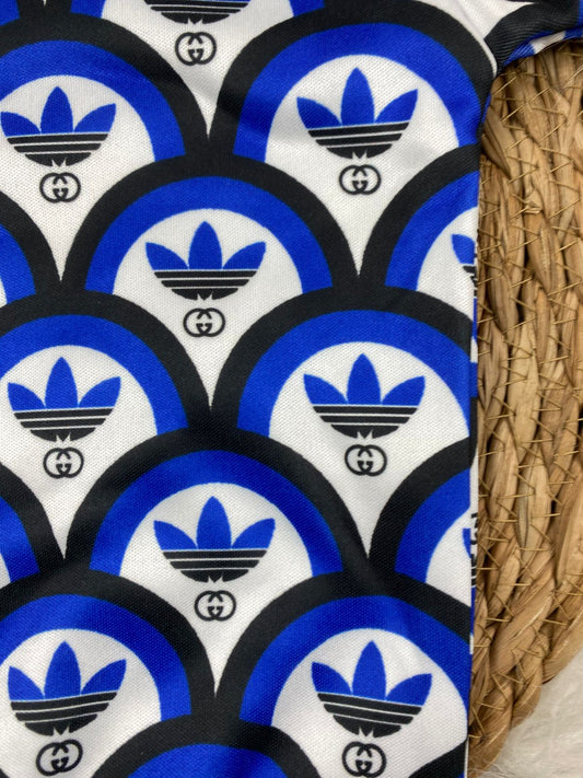 طقم اولادي  شتوي خامه ميلتون مكون من قطعتين مبطن من الداخل adidas❤️🤍