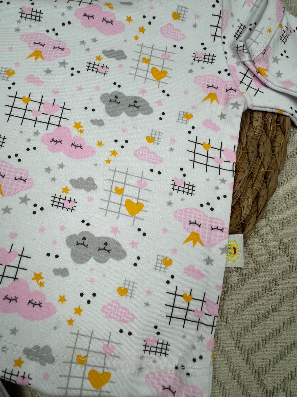 طقم داخلي بكم قطن 100% بناتي مكون من قطعتين 🤍❤️