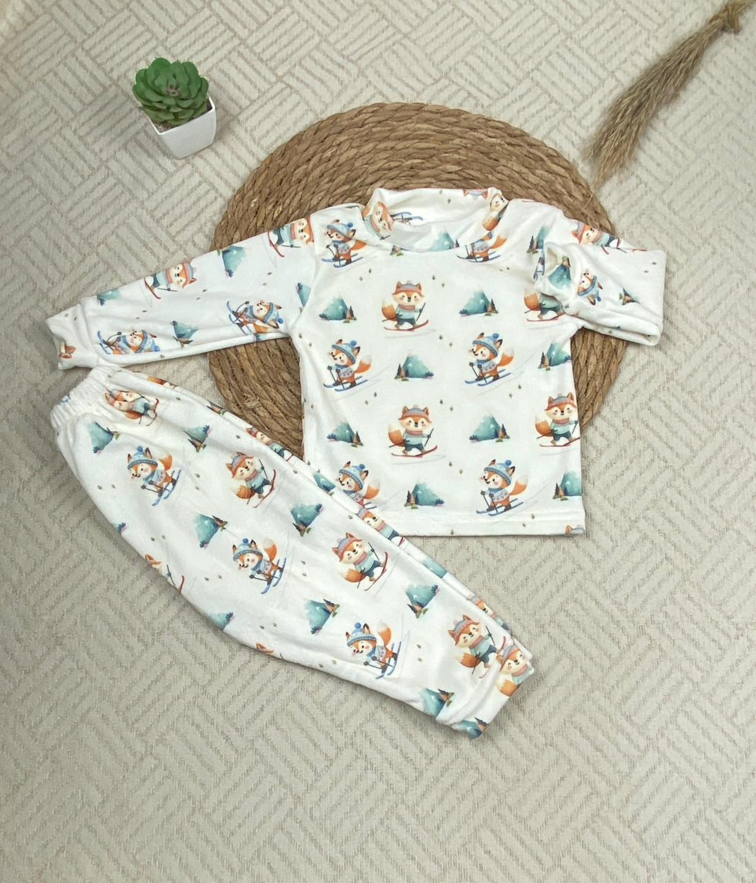 طقم تدفئه اولادي وبناتي خامه قطيفه ناعمه 🤍🤍