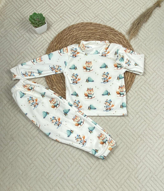 طقم تدفئه اولادي وبناتي خامه قطيفه ناعمه 🤍🤍