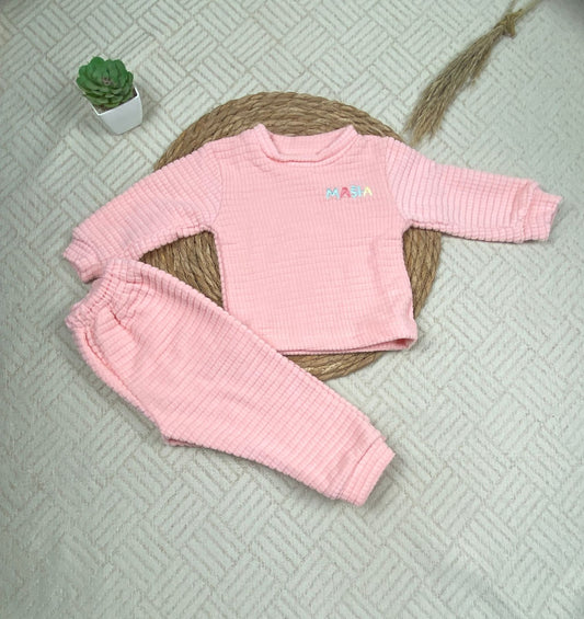 طقم تدفئه بناتي خامه قطيفه ناعمه مبطن من الداخل 3 - 6 شهور 😍💞❤️