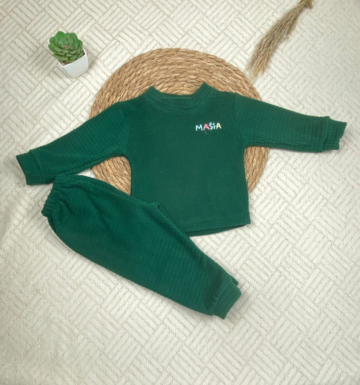 طقم تدفئه اولادي خامه قطيفه ناعمه مبطن من الداخل 3 - 6 شهور 😍💞❤️