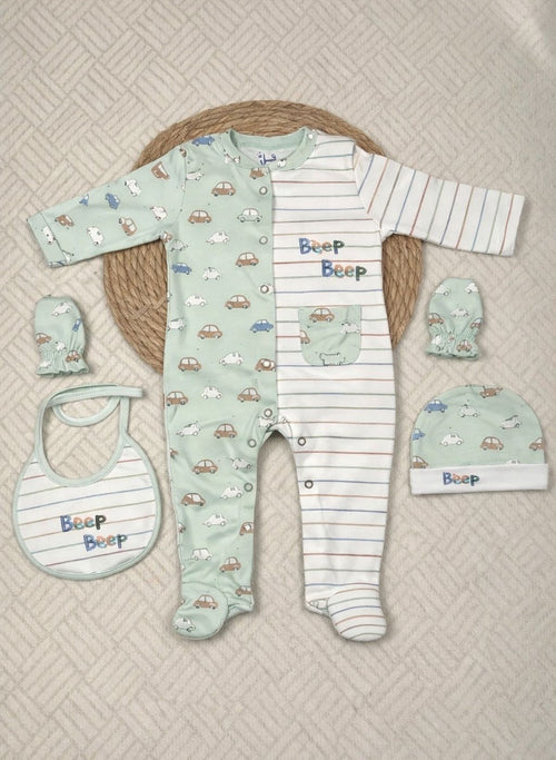 طقم سبوع خريفي قطن 100% مكون من اربع قطع ماركة فل مون رسمة عربية 😍😍 ارجل مقفوله