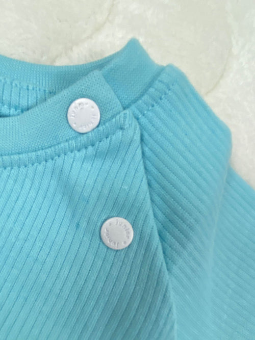 بيجامه خريفي قطن 100%اولادي وبناتي مكونه من قطعتين ماركة جونيور 😍😍 stop