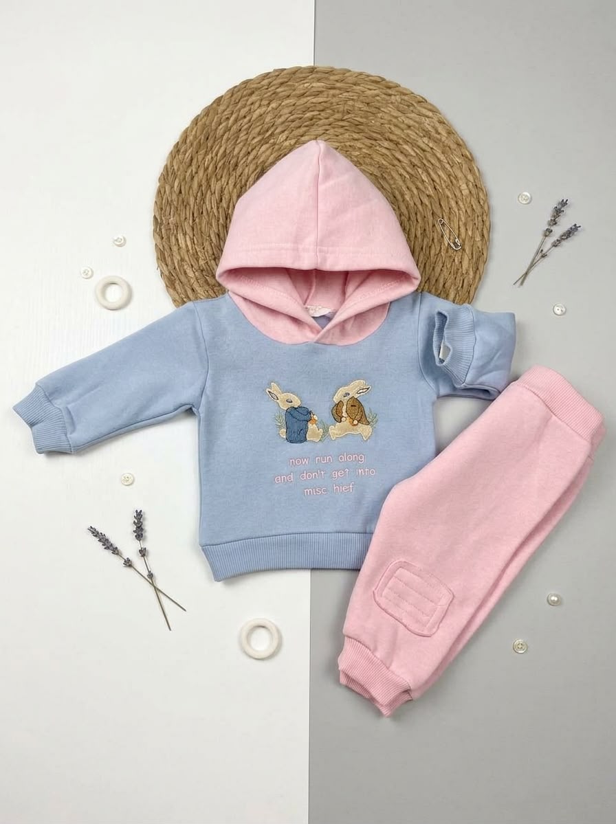 طقم شتوي ميلتون ضد الوبره بناتي مكون من قطعتين قطن 100% مبطن من الداخل رسمة ارنبين🩷🤍