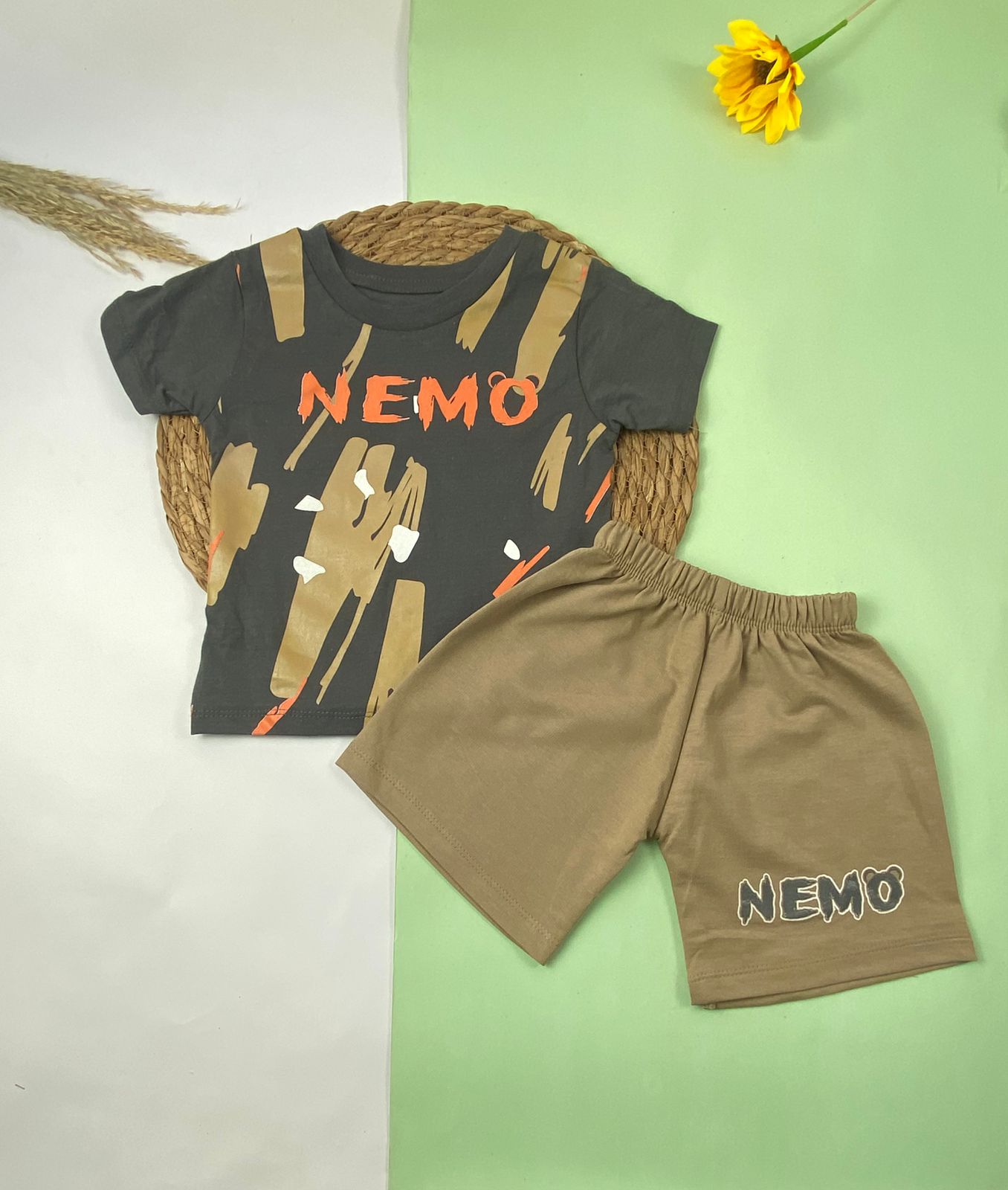 بيجامه اولادي قطن مكون من قطعتين nemo🤍😍